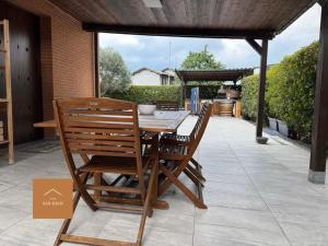 Large apartment with private garden