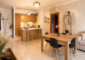 VITTORY HOUSE -Appartamento con ampio terrazzo