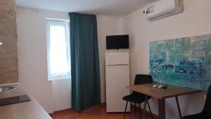 Sormano Apartments - THE V Collection