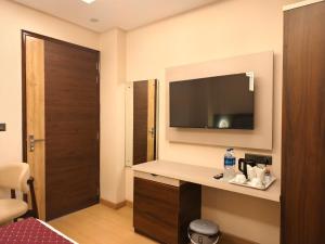 Jakk Residency, ILBS Hospital