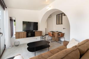 Cocon sous les pins - Jacuzzi, Terrasse & Clim