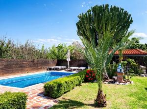 Villa Elysian Private pool & garden view