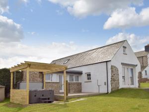 The Cart House - Uk32515