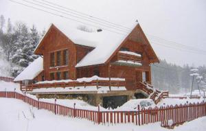 Beautiful Home In Ujsoly With Sauna