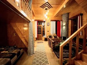 ROCK Wood