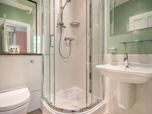 Apartment 14, Hazelwood Hall