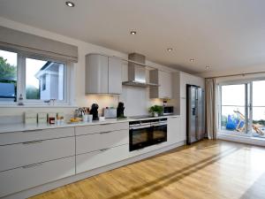 Orestone View
