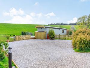 Ponsford Ponds - Goosedown Lodge
