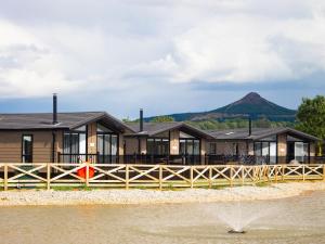 The Endeavour Lodge - Ukc4061