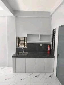 Andreas apartment