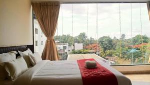 Hotel Amulya Royal Inn