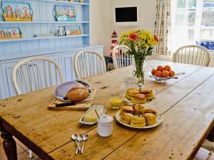 Woodbrook Cottage