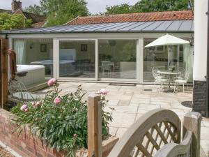 Woodcrest Barn Cottage - Ukc1065