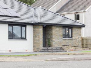 4 Mote View-Uk37497