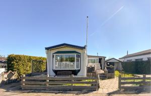 2 Bedroom Amazing Stacaravan In Westergeast