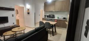 315 Gea Flat