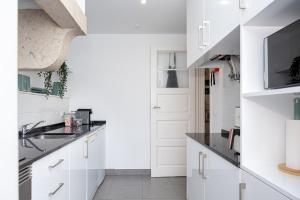 The Green House - Comfortable for Families & Friends - by HOMELY