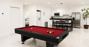 Modern 2BR in Miami - Centrally located - Free On-Site Garage Parking - FIFA World Cup