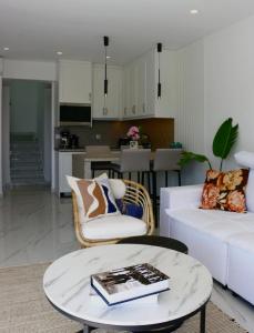 Relaxury Villa I