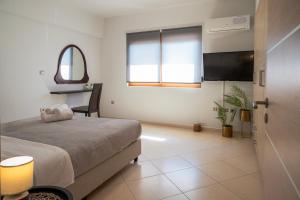 Paradise Family Home in Paradisi near the Beach