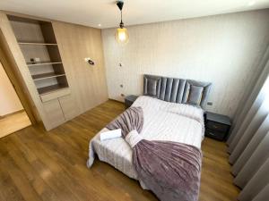 Architectural Elegance - A New 3-Bedroom Jewel - 8