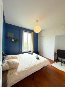 Charming apartment full of character near to Paris