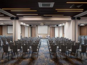 Mercure Conacul Cozieni