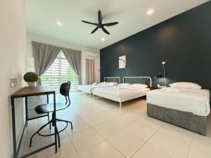 Botani Cyber 18 Landed Homestay
