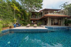 Pool Villa Hill Home