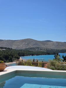 White One Villa