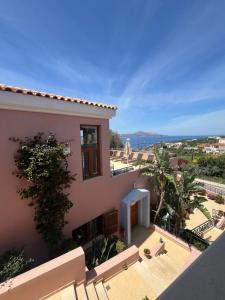 Leste Luxury Homes
