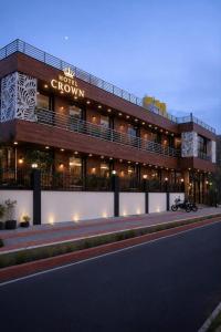 Hotel Crown
