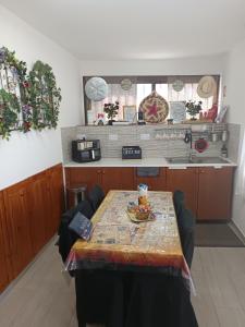 Alikis Foini House