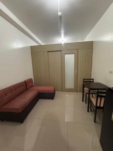 Shore Residence Condo near MOA with pool