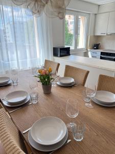 3-Bedroom Family & Business Home Free Parking
