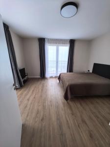 DL Apartments