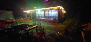 Kasol Shalom Camps & Cafe