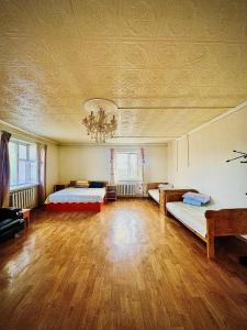 Murun Guest House