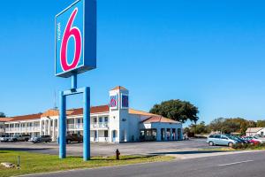 Motel 6-Round Rock, TX - 3hvězdičkové hotely ve městě Round Rock