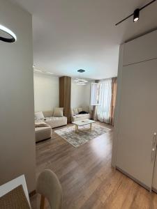 Siara apartments city center