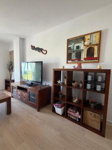 Apartamento Tarifamar con piscina y aparcamiento