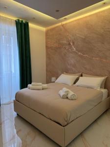 Parthenope Vibes - Casa Vacanze Napoli Stazione Centrale