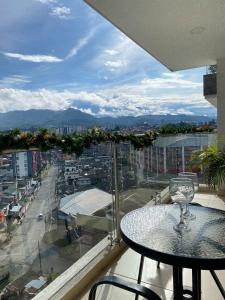 La vida es bella Hermoso apartamento con Piscina -Turco- Central