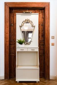 Royal Imperium Suite
