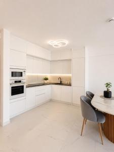 Tiffany Apartment
