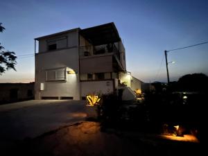 Windmill view apartment