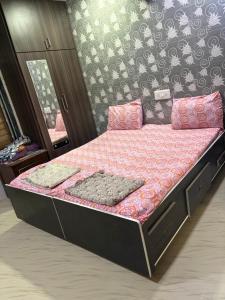 Dharmesh Homestay