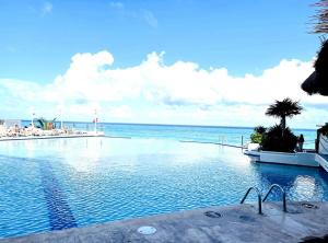 Caribbean View at Cancun Plaza Beachfront Condos