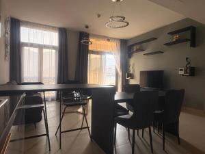 La Perla - Stylish Apartment in Muscat Bay