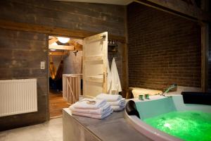 Hut 16 Bed, stad & privé wellness